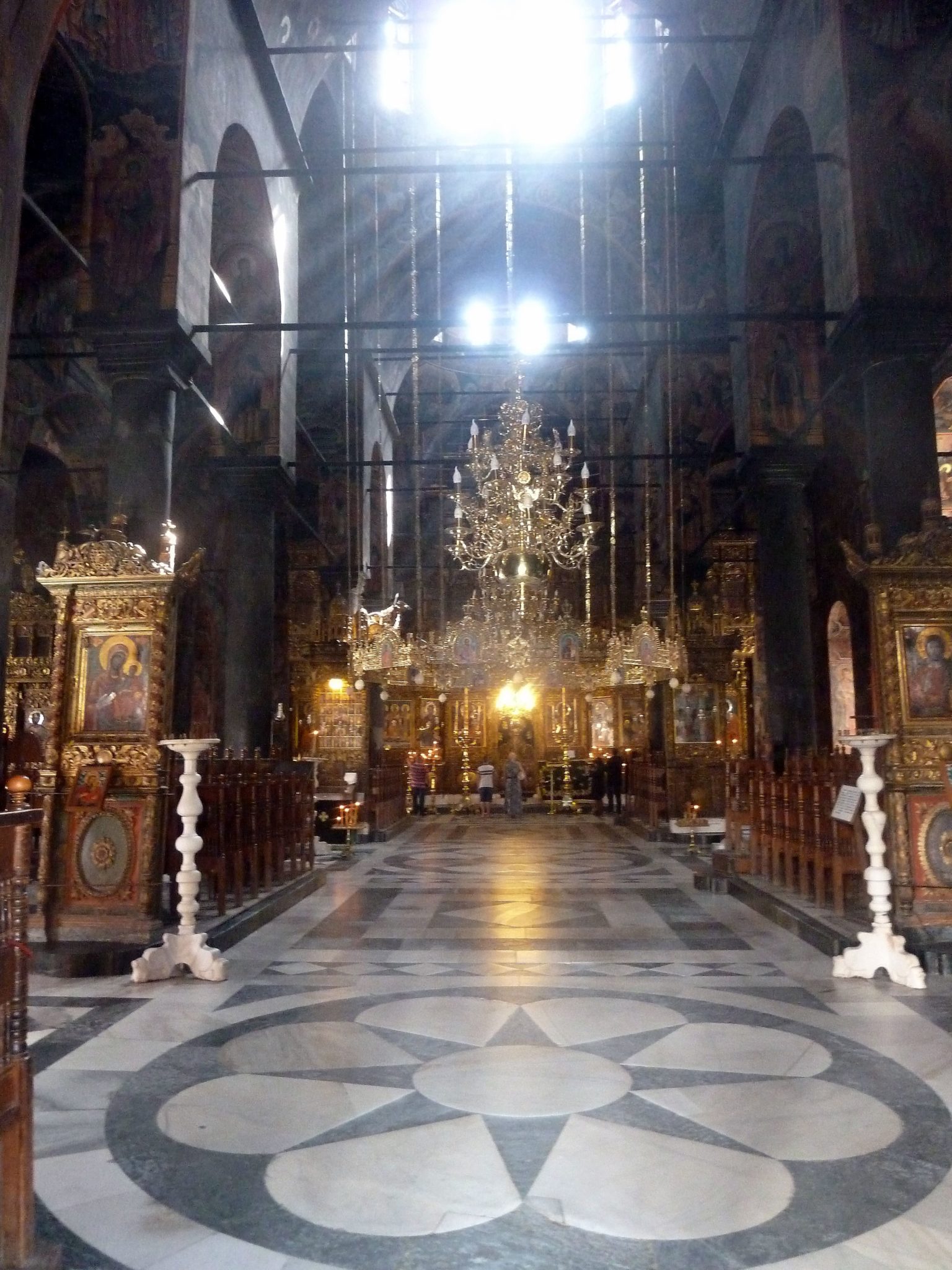 Nave Central de la Iglesia en el Monasterio de Rila
