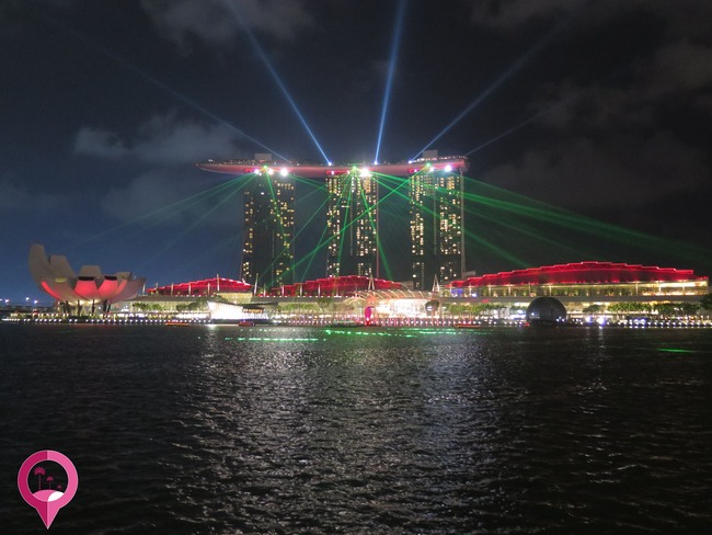 Espectáculo de Luz y Sonido con láser en Marina Bay Sands