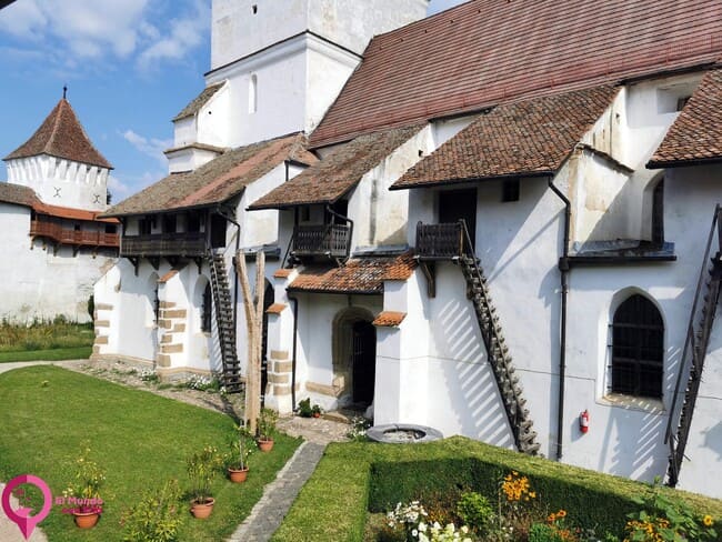 Alojamiento en el interior de las Iglesias Fortificadas rumanas