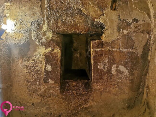 Detalle de la Cueva Bizantina de los Siete Durmientes en Jordania