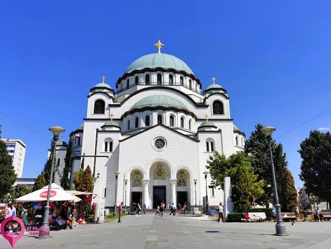 La mayor catedral de los Balcanes