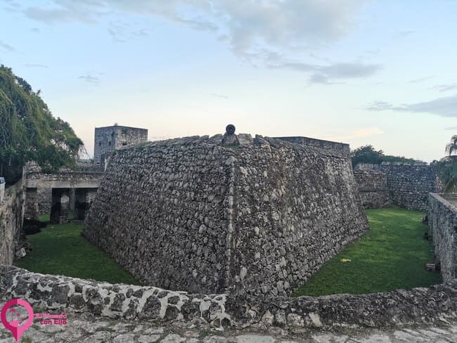Fuerte de San Felipe en Bacalar Actividades en el pueblo de Bacalar