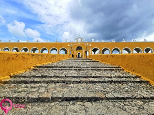 Lugares imprescindibles que ver en Izamal Conoce el Pueblo Mágico Izamal