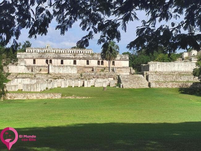 Zona Arqueológica de Kabah Qué es la Ruta Puuc