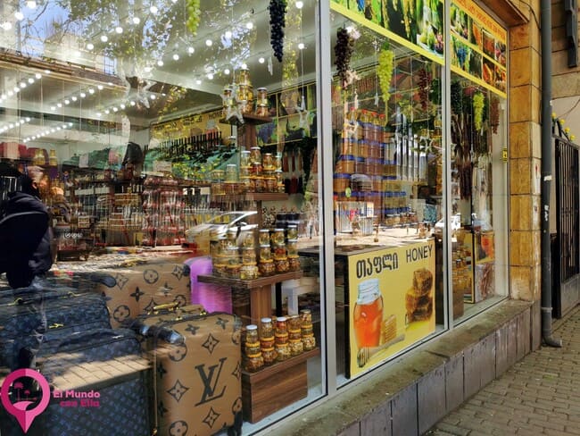Los mejores lugares para comprar en Georgia Dónde comprar cosas típicas en Georgia