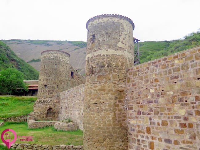 David Gareja monastery complex Cómo llegar al Monasterio de David Gareja en coche