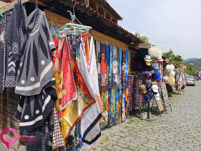 Souvenirs baratos de Georgia Los mejores lugares para ir de compras en Georgia