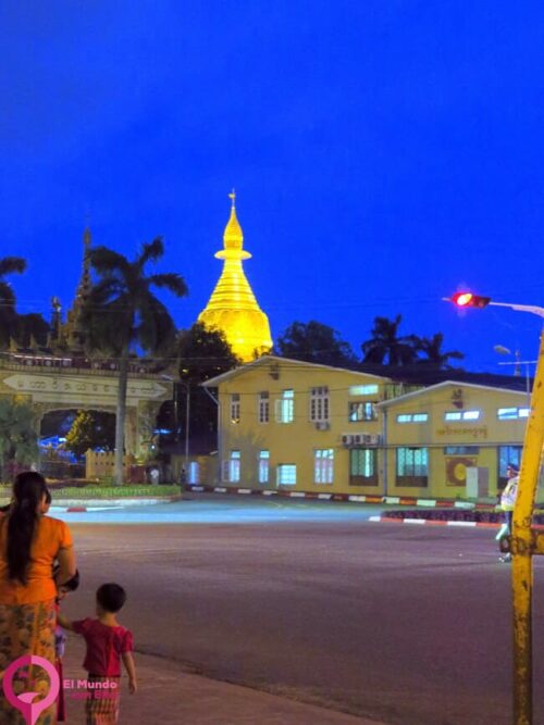 Pagodas de Yangon