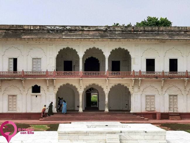 Qué hay dentro del Fuerte Rojo de Agra Cuánto cuesta entrar al Fuerte Rojo de Agra