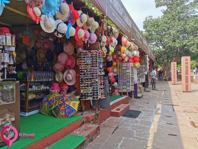 Comprar souvenirs en India