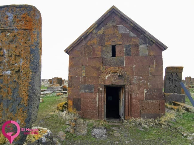 Cementerio medieval Armenia Atracciones en el Lago Sevan