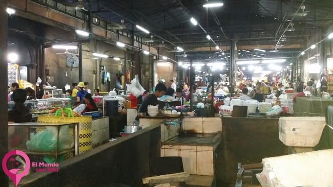 Puestos tradicionales en el Old Market