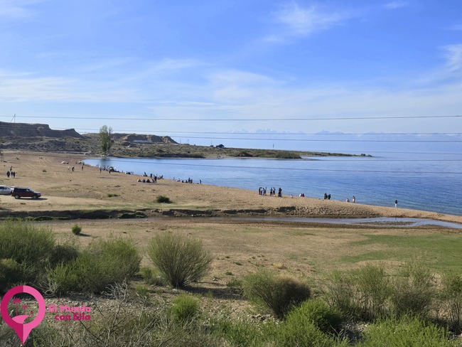 El Mayor lago de Asia Central