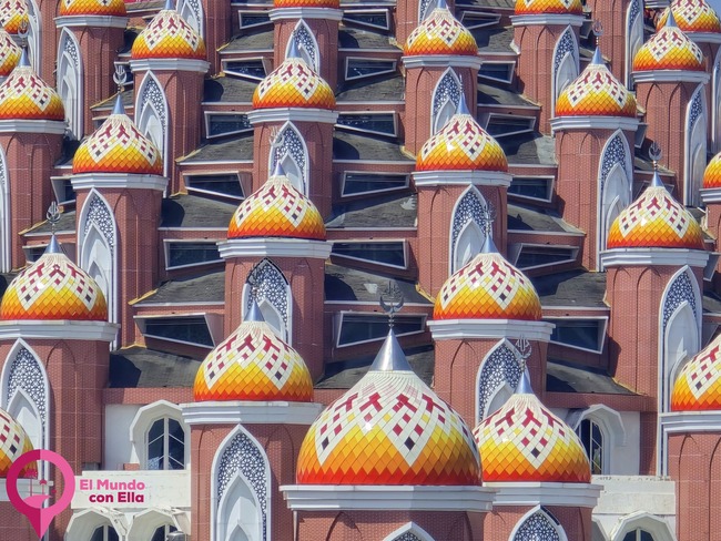 Cúpulas de la mezquita de Makassar