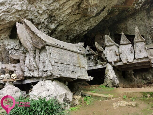 ¿Por qué es famosa la aldea de Kete Kesu? Enterramientos en Kete Kesu