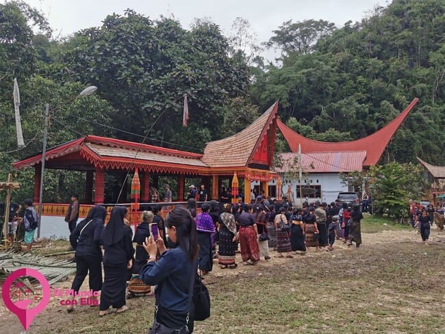 ¿Pueden los turistas asistir a un funeral en Tana Toraja? Cómo es un funeral Toraja